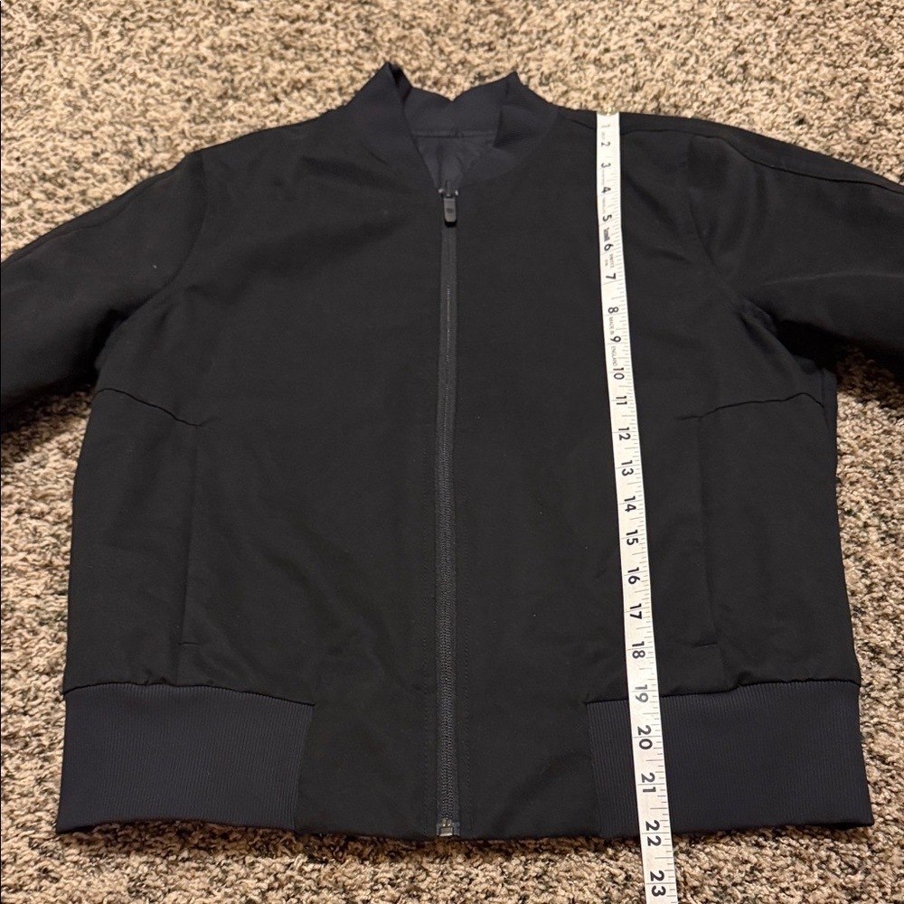 Lululemon Non-Stop Cotton Bomber Jacket
Black 6 - Picture 8 of 13